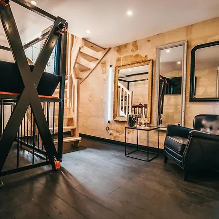 Hotel miłości Playroom Avec Salle De Jeux Pour Adultes Et Lit A Eau Chauffant